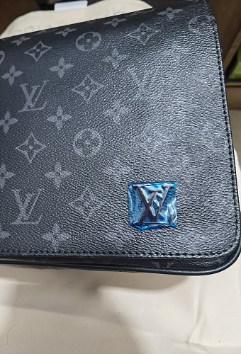 small10-1.jpg Louis Vuitton District Pm 'Black Monogram Eclipse Canvas