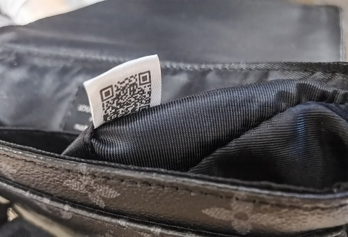 small13-1.jpg Louis Vuitton District Pm 'Black Monogram Eclipse Canvas