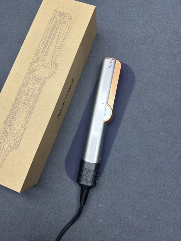 IMG_2603.jpg Dyson Airstrait HT01 Wet-to-Dry Hair Straightener – Nickel/Copper