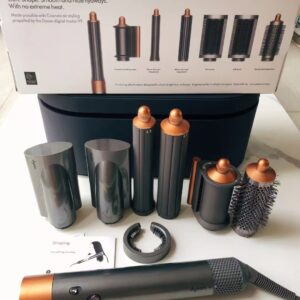 bf8c8fe342598490f3747bbce2fcd8aa.jpg Dyson Airwrap HS05 Complete Long Multi-Styler – Nickel/Copper Gold with 6 Attachments & Storage Case